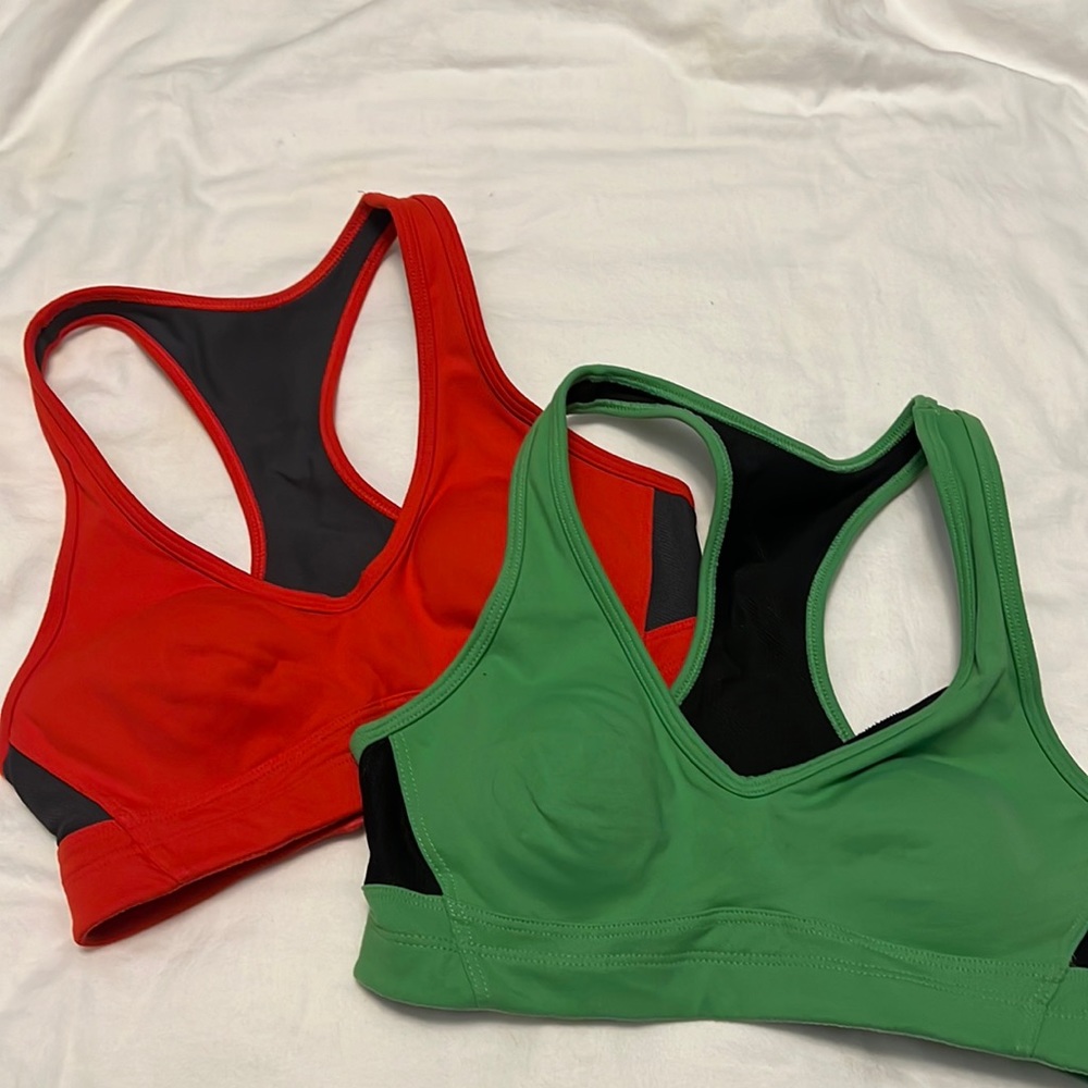 Set of 2 Victoria Secret sports bras